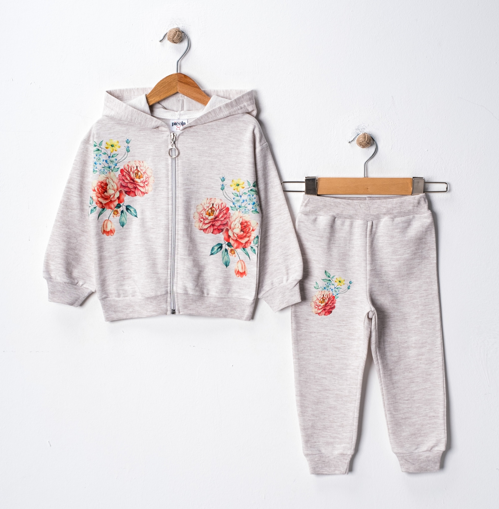 ÇİÇEK BASKILI İKİLİ EŞOFMAN TAKIM