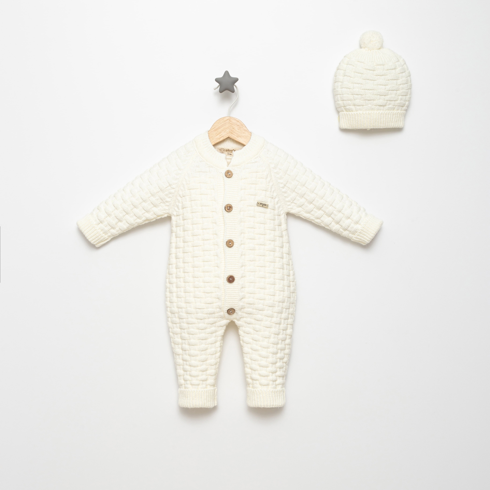 KARELİ TRİKO TULUM