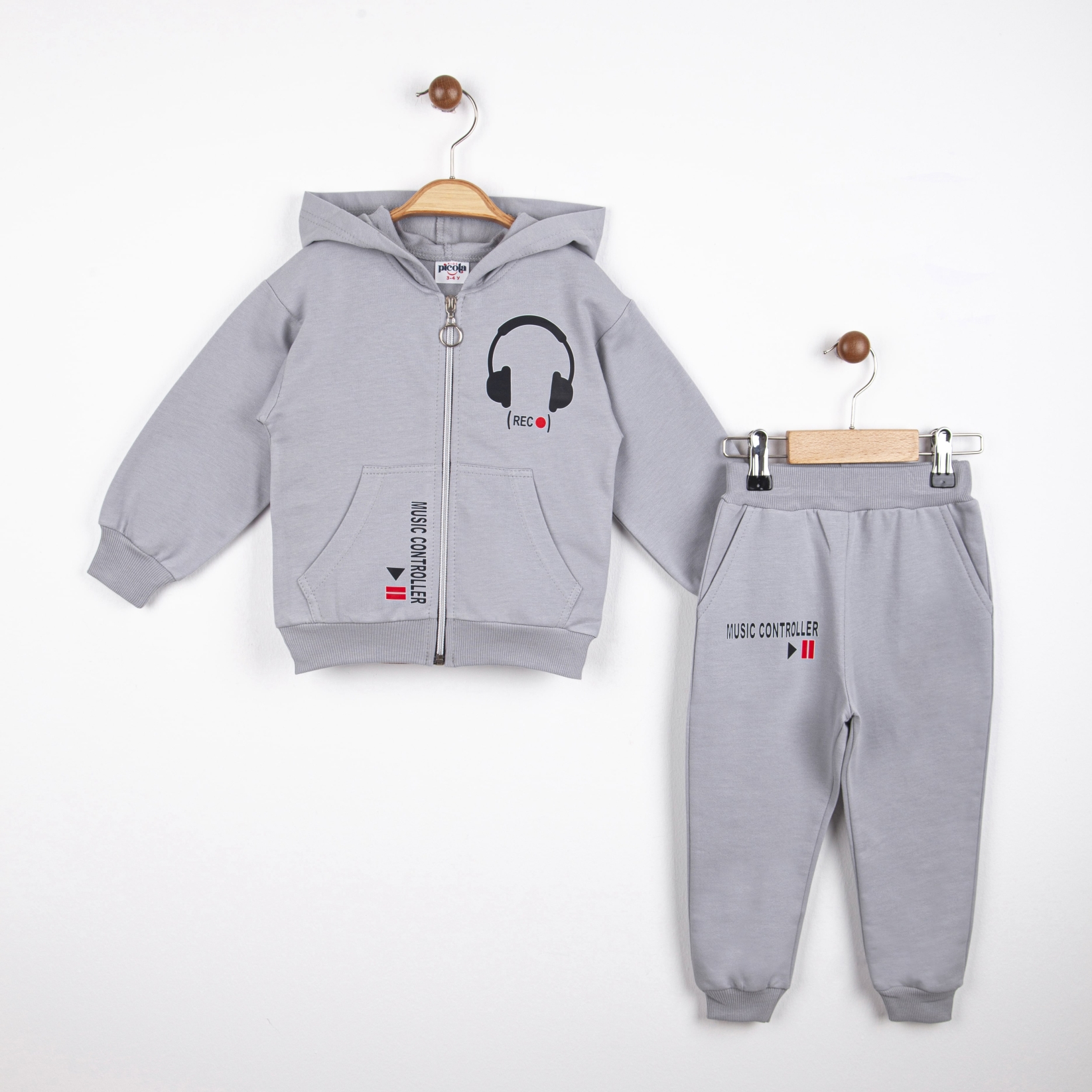 KULAKLIK BASKILI İKİLİ EŞOFMAN TAKIM